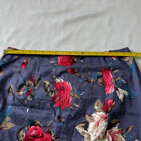 Modcloth Floral Pencil Skirt Blue Red Plus Business Casual Women’s Size 1X - Picture 4 of 8